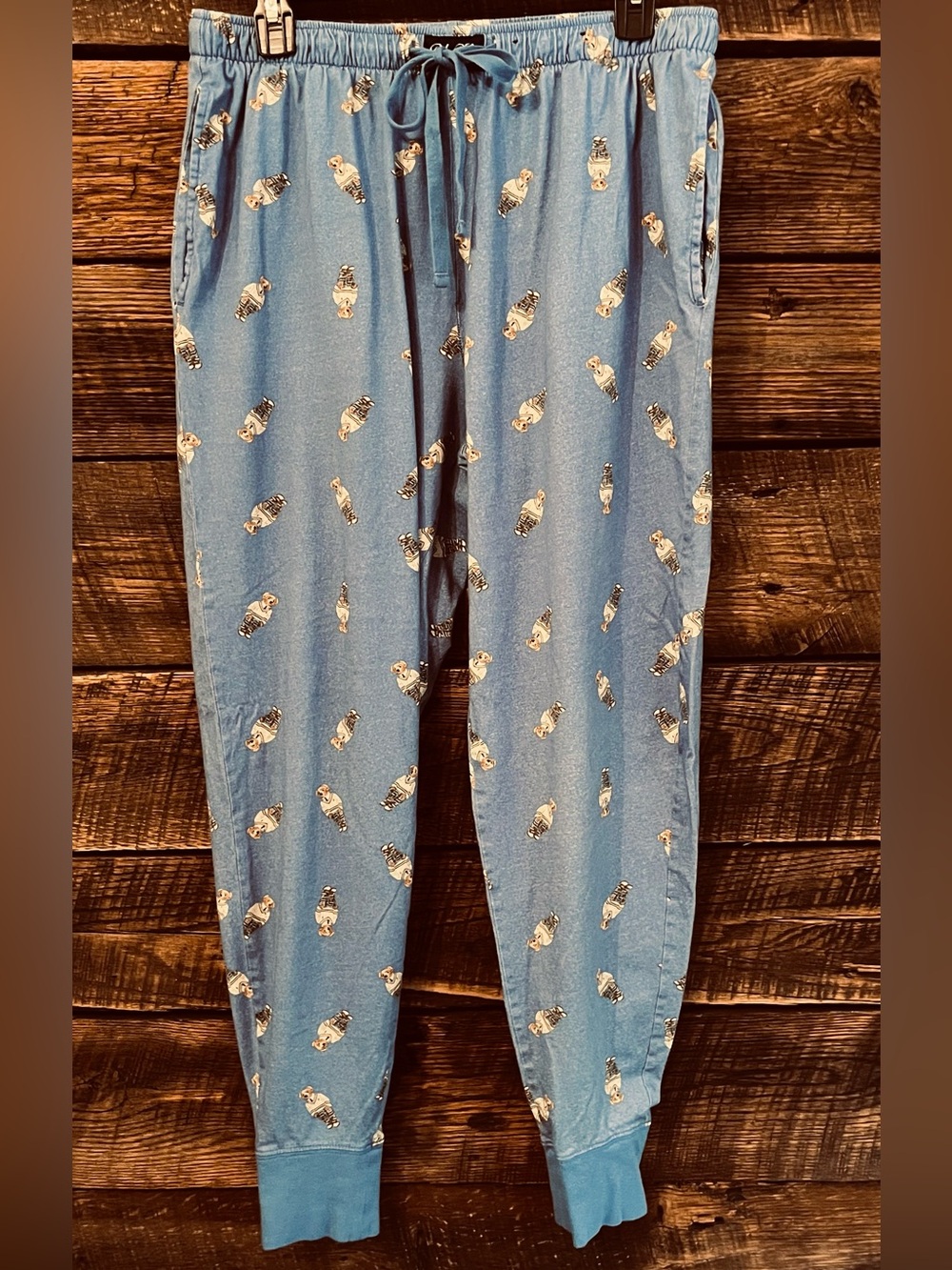 Polo Ralph Lauren bear print pajama pants. Drawstring waist. Pockets large.
